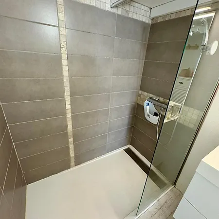 Pavillon Rénové Avec Terrasse&piscine Gruissan