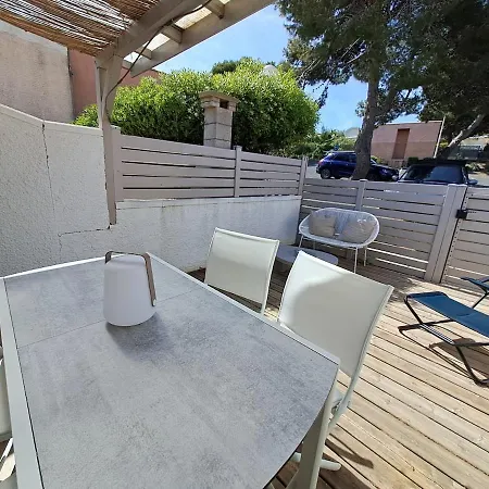 Pavillon Renove Avec Terrasse & Piscine * גרואיסאן