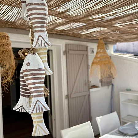 Pavillon Renove Avec Terrasse & Piscine *